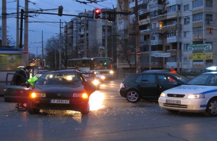 Три деца в болница след гонка в  Русе