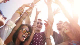 Август отново си дойде така неусетно както сме сигурни и