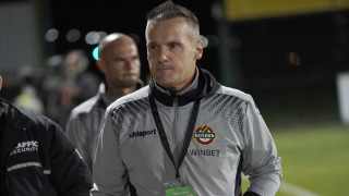 Tреньорът на Ботев Пловдив Азрудин Валентич готви сериозни промени и