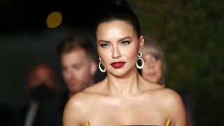 Днес 12 юни рожден ден празнува бразилският модел Адриана Лима
Адриана