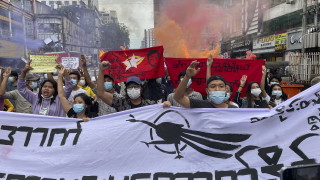 Международната общност осъди днес екзекуциите на дисиденти в Мианмар съобщи