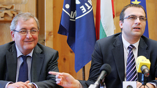 СДС притискат Костов за бързи предварителни избори
