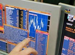 Петролът над $99 за барел
