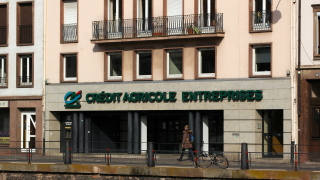 Френската Credit Agricole направи втора ключова сделка на банковия пазар