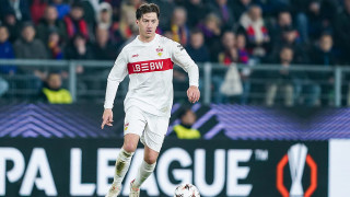 Манчестър Юнайтед е един от клубовете които са проявяват интерес към халфа