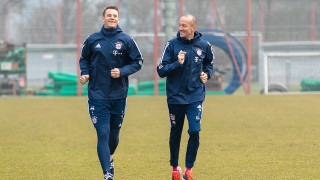 Вратарят на Байерн Мюнхен Мануел Нойер се завърна към тренировъчния