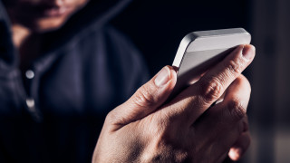 От технологичния гигант Apple пуснаха спешен софтуерен ъпдейт който трябва