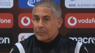 Националният селекционер на Албания Силвиньо отличи един от българските