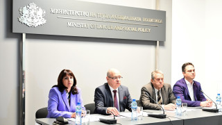 Държавата влага 700 млн. лв. за повишаване на качеството на социалните услуги