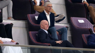 Легендарният мениджър на Арсенал Арсен Венгер коментира критиките относно