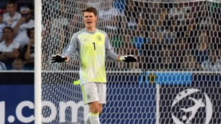 Вратарят Александер Нюбел удължи договора си с Байерн Мюнхен за