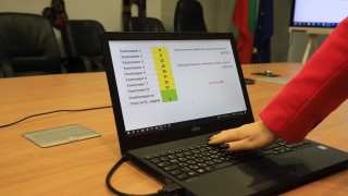 Държавният зрелостен изпит по български език и литература започна днес