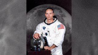 В Съединените щати на 90 годишна възраст почина астронавтът Майкъл Колинс