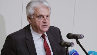 Временната комисията в Народното събрание за Нотариуса е основана на