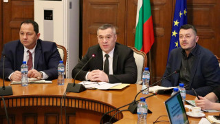 Министърът на земеделието и храните Георги Тахов представи на Закон