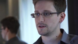 Подпалвачът на скандала PRISM разкри самоличността си