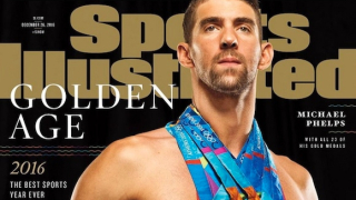 Майкъл Фелпс позира гол със златните си медали (СНИМКИ)