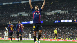 Защитникът на Барселона Жорди Алба официално преподписа своя договор с