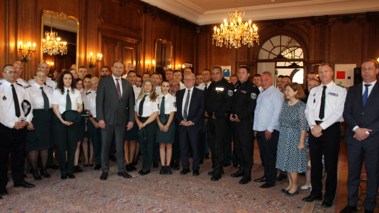 36 български полицаи ще охраняват Олимпиадата във Франция