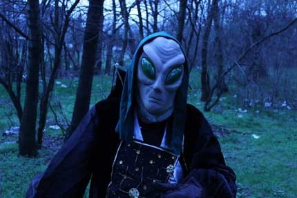 Сериал с незрящи актьори