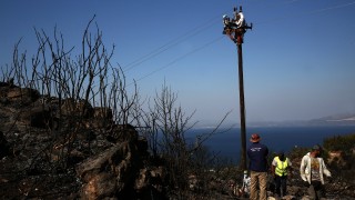 Евакуират хора заради голям горски пожар на гръцкия о. Закинтос