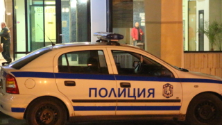 Във Варна задържаха 7 деца, изпочупили кофи за смет
