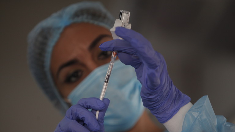 301 млн. са ваксинираните срещу коронавирус по света 