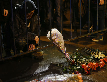 Политически мотиви или атака на ислямисти зад убийството на Немцов 