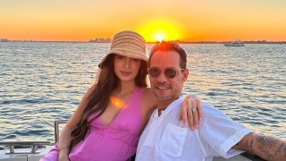 Само два месеца след като стана майка Надя Ферейра изглежда