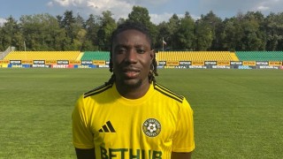 Последният в класирането на Първа лига Добруджа и нападателят