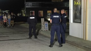 При проверка в еротик бар в централната част на Слънчев бряг