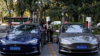 Tesla записа рекорден брой доставки на електромобили, въпреки проблемните вериги за доставки