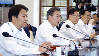 Президентът на Южна Корея Мун Дже ин и американският му колега