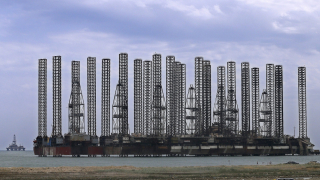 Търсят се желаещи да проучват за нефт и газ в блок Хан Тервел в Черно море