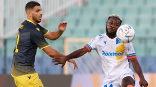 Спортно техническото ръководство на Локомотив Пловдив обмисля интересен трансферен ход Черно белите