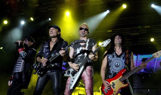 Местят концертa на Scorpions на стадион