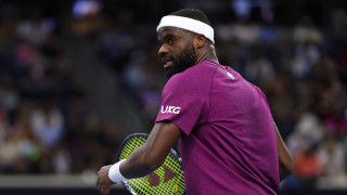 Всеки който гледа тенис е забелязал че тенисистите особено тези