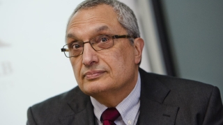 Финансите на държавата в момента се управляват съобразно продължението на