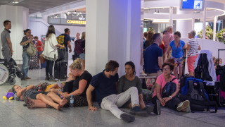 Около 100 полета до и от летището във Франкфурт най големият