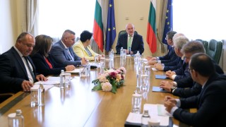 Няма опасност България да бъде достигната от циклона Борис съпътстван