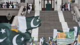 Пакистанският министър председател поведе антииндийски протест в Кашмир 
