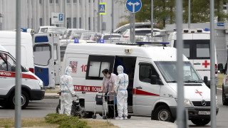 Здравните власти на Русия съобщиха в четвъртък че още 808