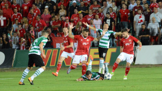 ЦСКА е домакин на Черно море в първи мач и