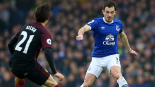 Защитникът Лейтън Бейнс подписа нов договор с Евертън Новият му