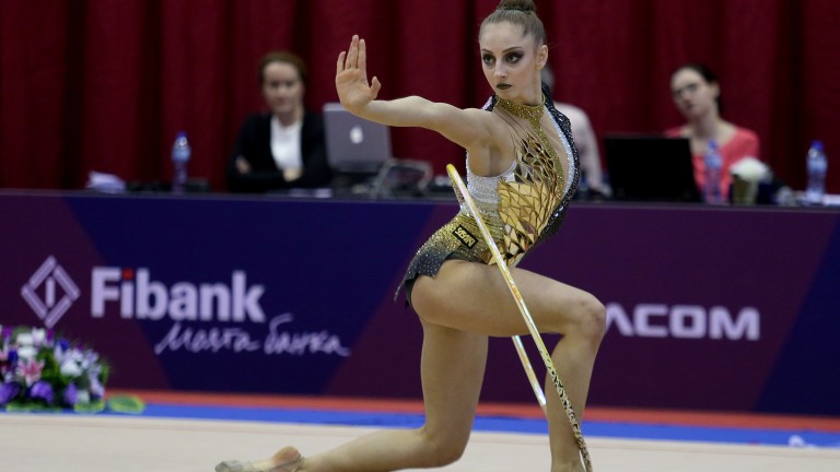 Пето място за Боряна Калейн във финала на обръч