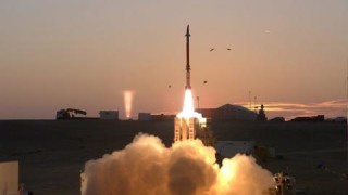 Израел и САЩ успешно изпитаха „Прашката на Давид”