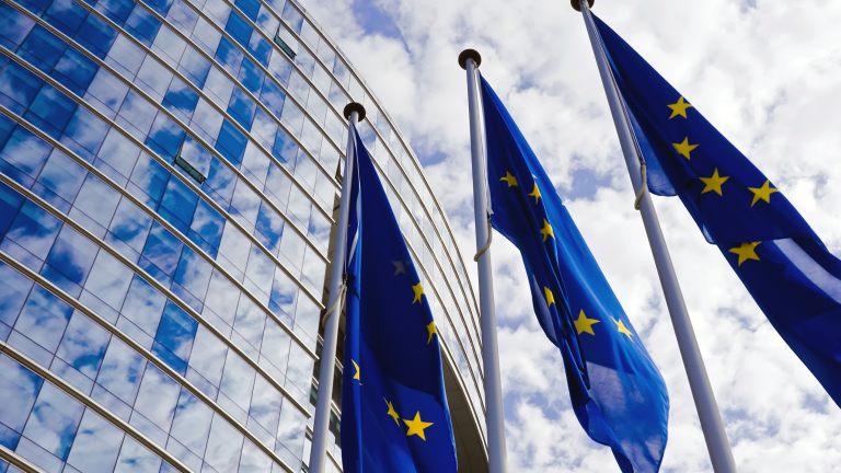 ЕП обсъжда преговорите за спасителния план за Гърция