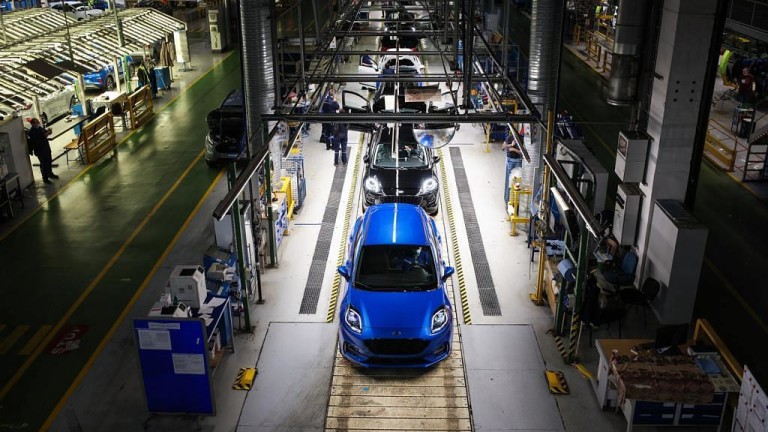 На фона на сериозната нова конкуренция Ford променя плановете си