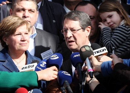 Кипърският президент приет по спешност в болница в Брюксел