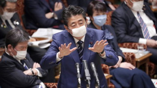 План на японското правителство да се изпратят две платнени маски